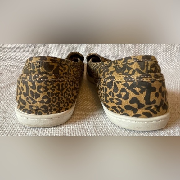 Sanuk Pair OnDice Leopard shoe - Picture 7 of 8